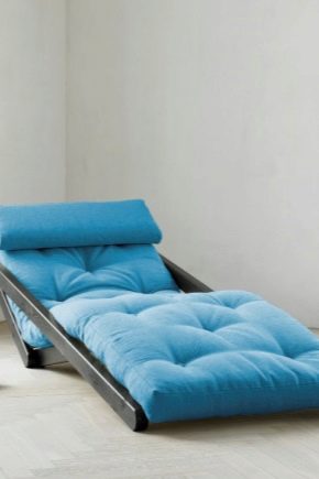  이케아의 안락 의자 침대