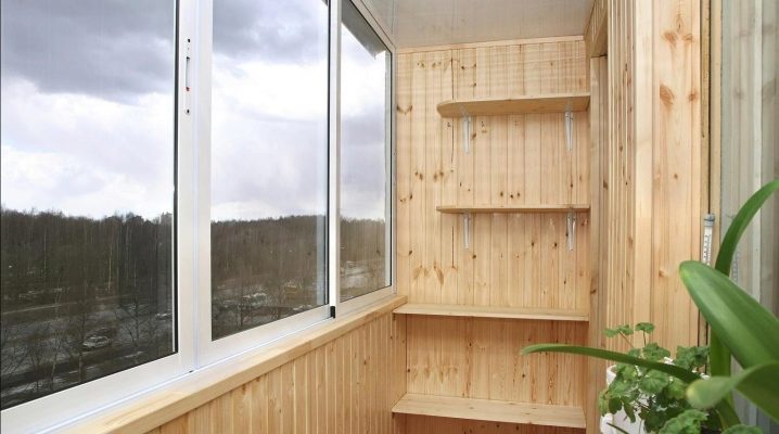 Design of a small balcony