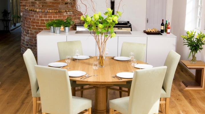  How to choose a table in the kitchen