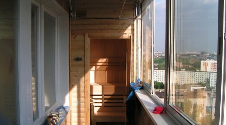  Sauna device on the balcony: tips on installation and design