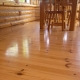  घुमावदार floorboards: चुनने और स्टाइल पर युक्तियाँ