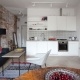  A konyhai nappali kialakításának finomsága a minimalizmus stílusában