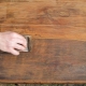  घर पर लकड़ी की सतह से वार्निश को कैसे हटाया जाए?